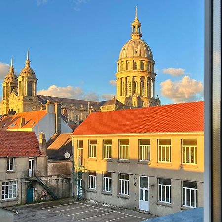 Le 28 - Residence De Standing En Vieille-Ville Avec Parking Boulogne-sur-Mer Eksteriør billede