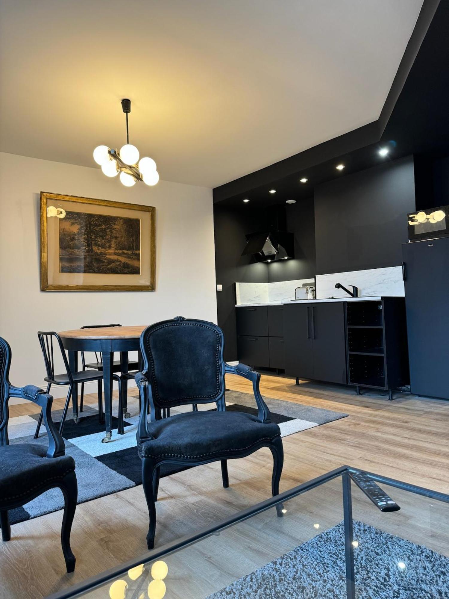 Le 28 - Residence De Standing En Vieille-Ville Avec Parking Boulogne-sur-Mer Eksteriør billede