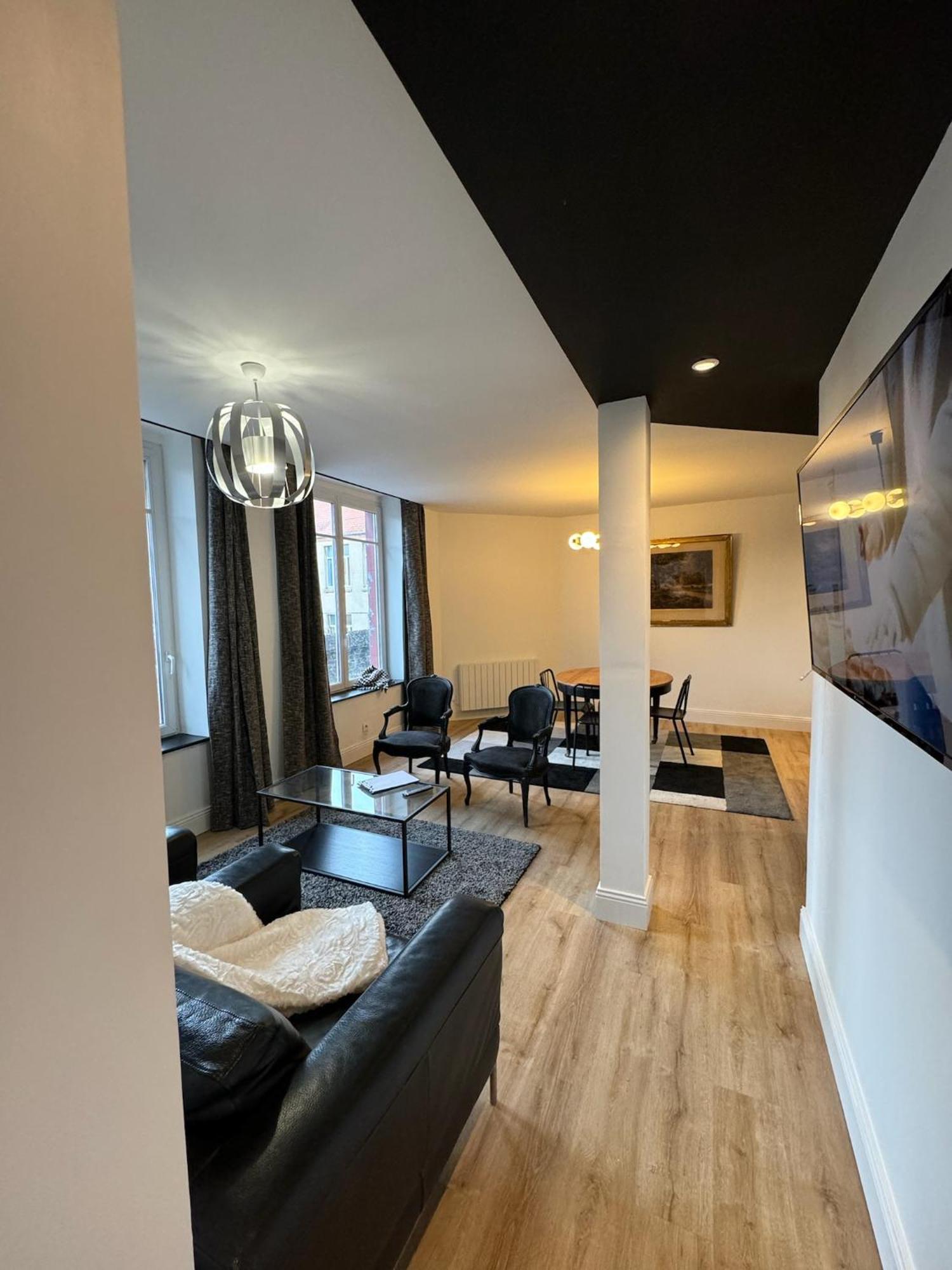 Le 28 - Residence De Standing En Vieille-Ville Avec Parking Boulogne-sur-Mer Eksteriør billede